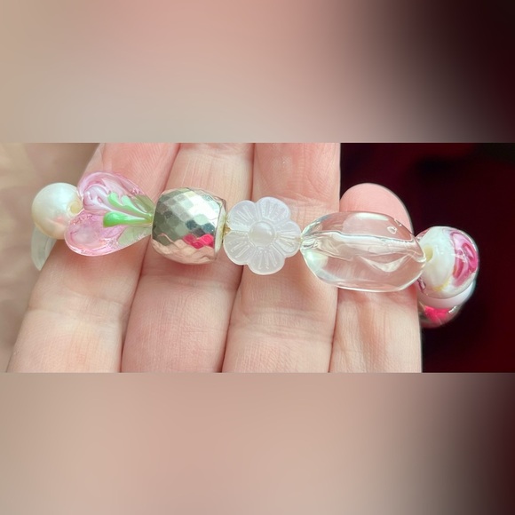 Bracelets, 3 elastic white 2 bead 1 glass - jewelry - Picture 9 of 16